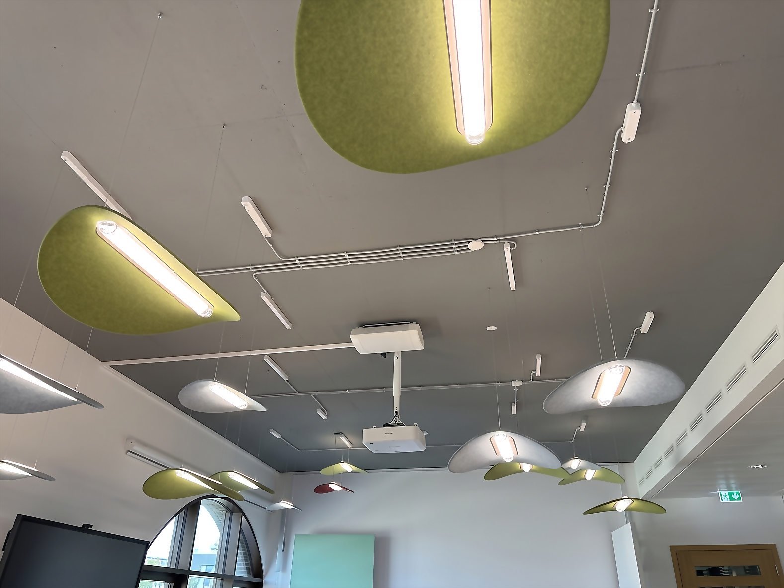 Cafeteria BPR München - Licht & Akustik für das Ingenieurbüro BPR Cafeteria München