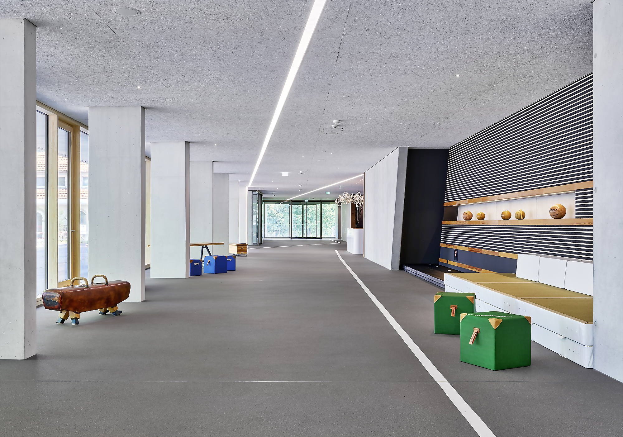projects kunst und kultur leuchtende linien fuer den ft sportpark freiburg image