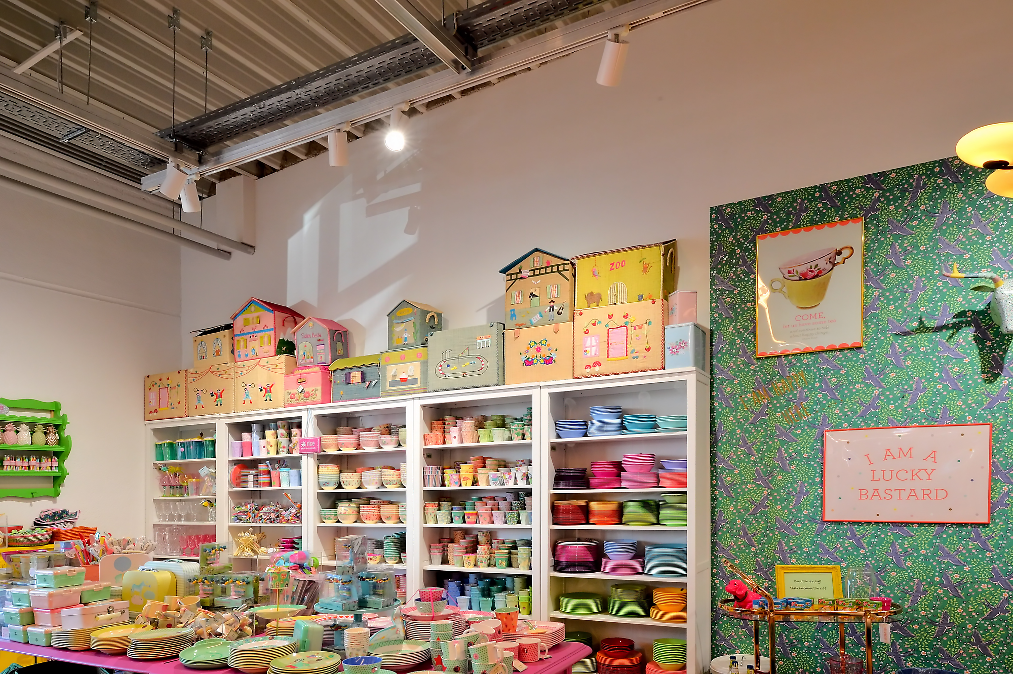 Saueracker GmbH & Co. KG Fürth | Branche: Praesentation und Verkauf