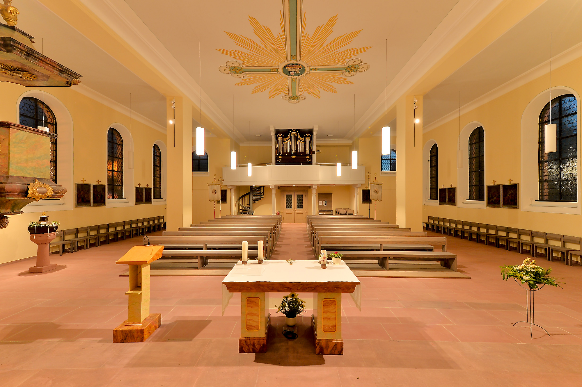 Kirche Sankt Barbara Nordweil | Branche: Sakrale Bauten