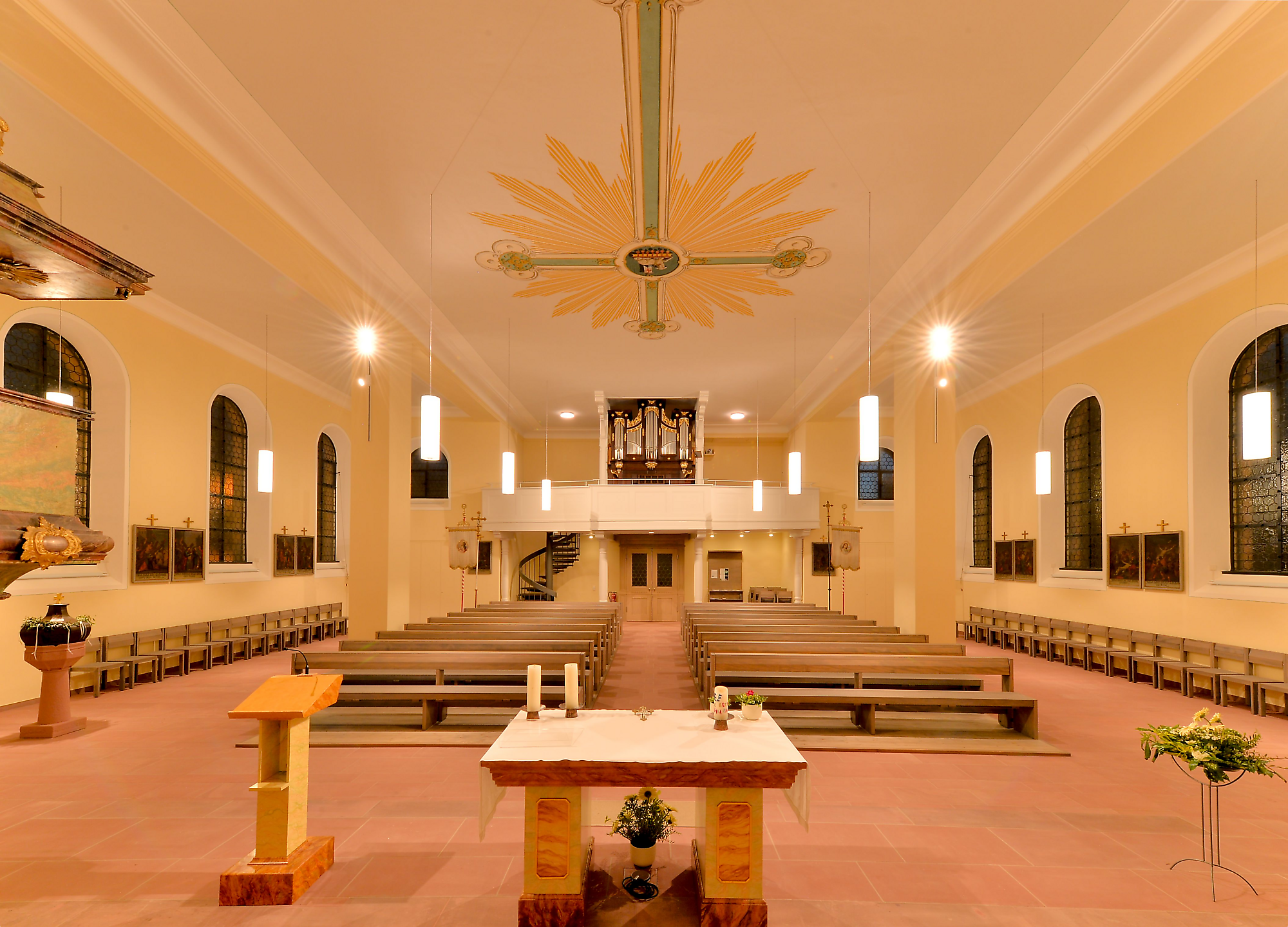 Kirche Sankt Barbara Nordweil | Branche: Sakrale Bauten