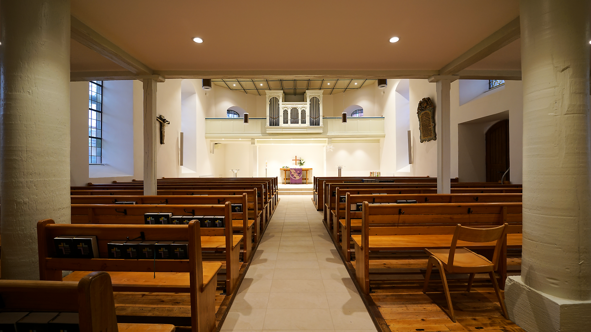 Täufer-Johannes-Kirche Warmbronn - Sanierung der Täufer-Johannes-Kirche in Warmbronn